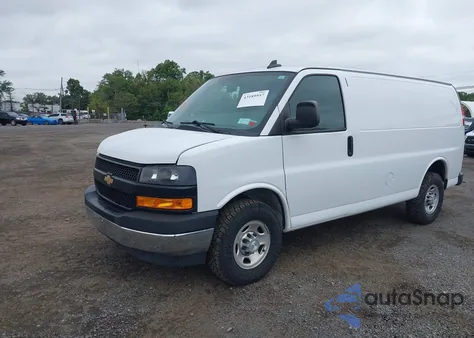 2021 Chevrolet Express Cargo Rwd 2500 Regular Wheelbase Wt from USA, damaged, VIN 1GCWGAFPXM1257893